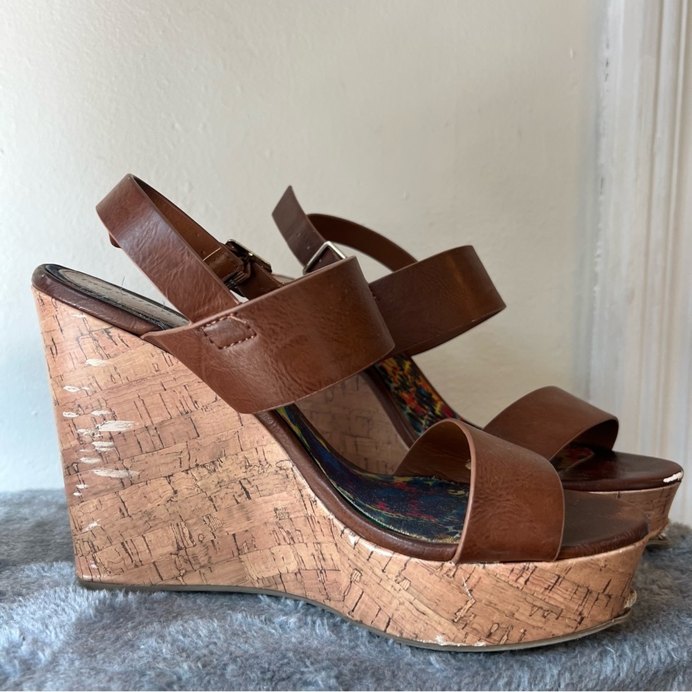 Brown cork wedge heels